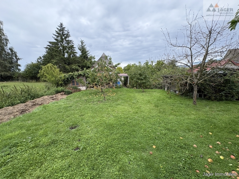 großer Garten