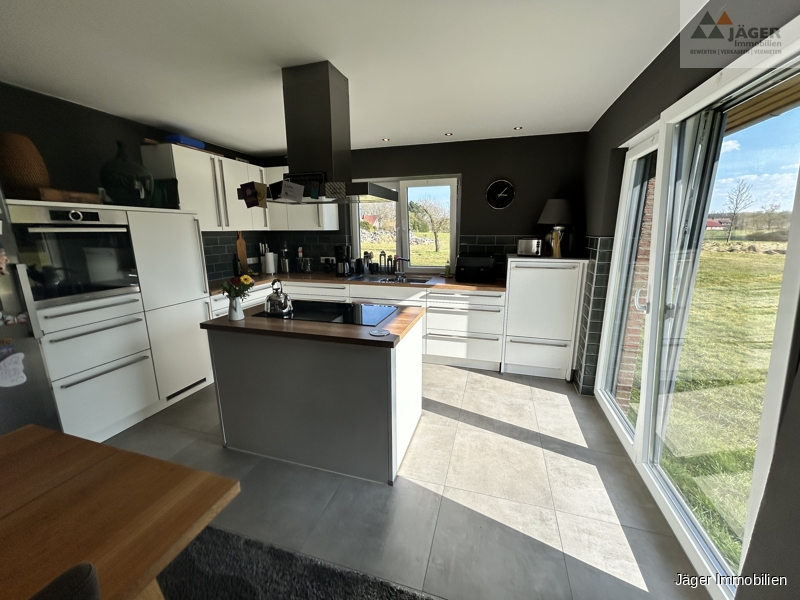 neuwertige Einbauküche