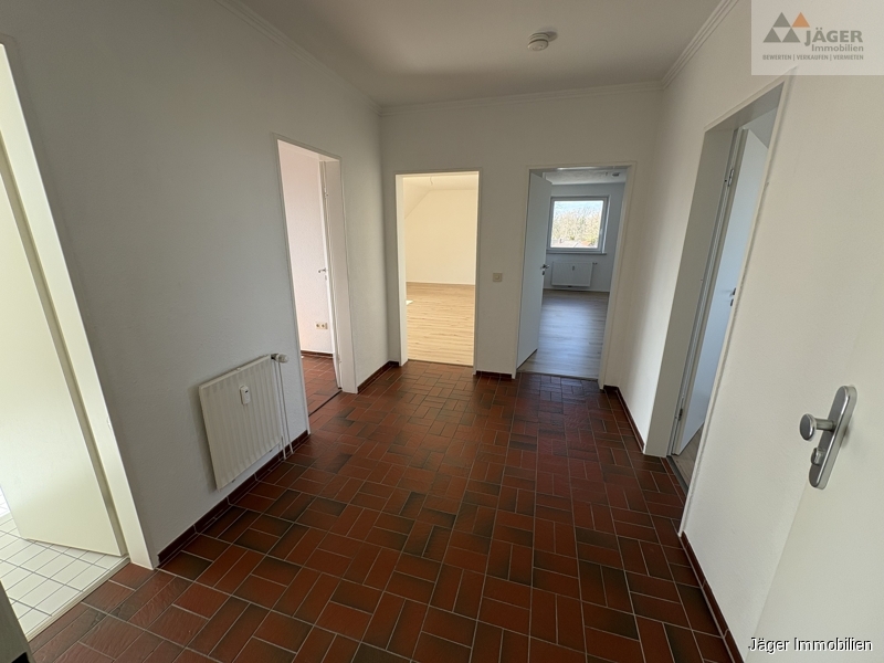 kurzfristig frei: schöne 3-Zi.-Whg mit Einbauküche - Photo 5