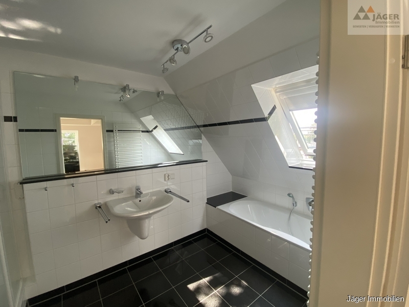 Top-Maisonette Wohnung mit Blick ins Grüne - Photo 3