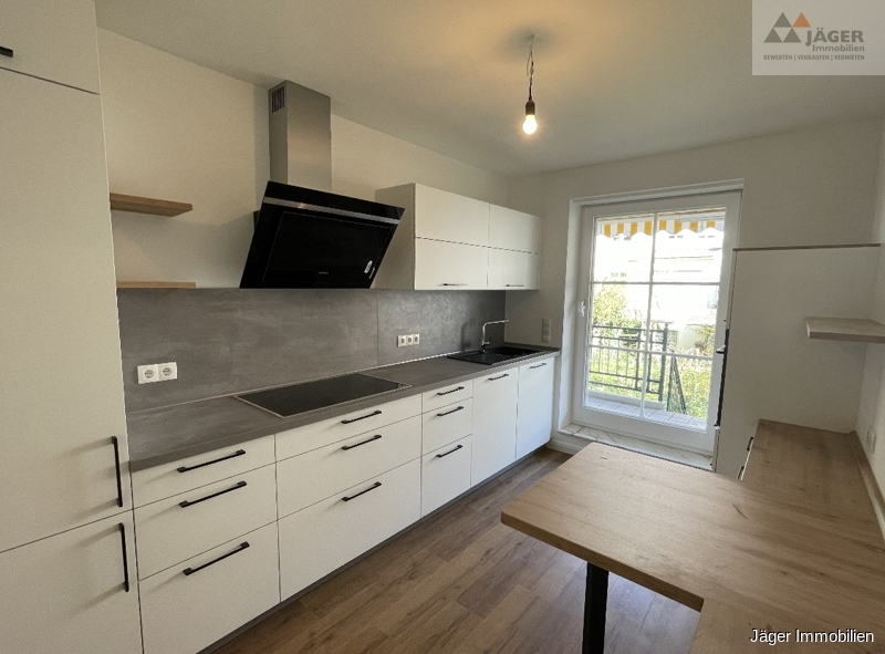 neuwertige Einbauküche