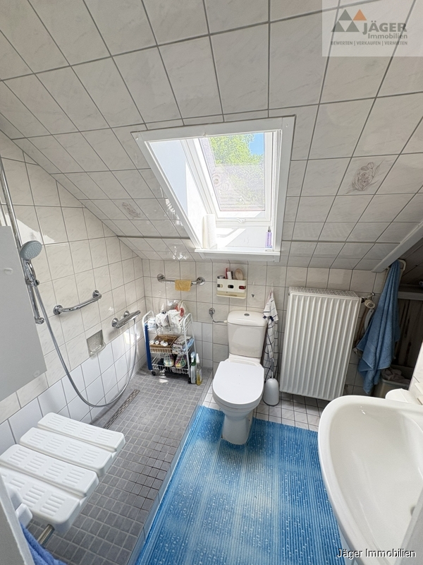 Badezimmer DG