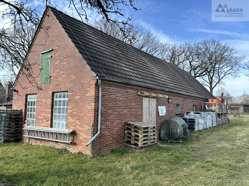 Garagen- und Stallgebäude Rückansicht