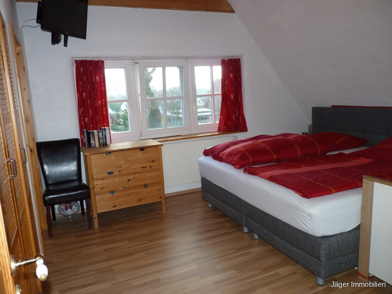 großes Schlafzimmer